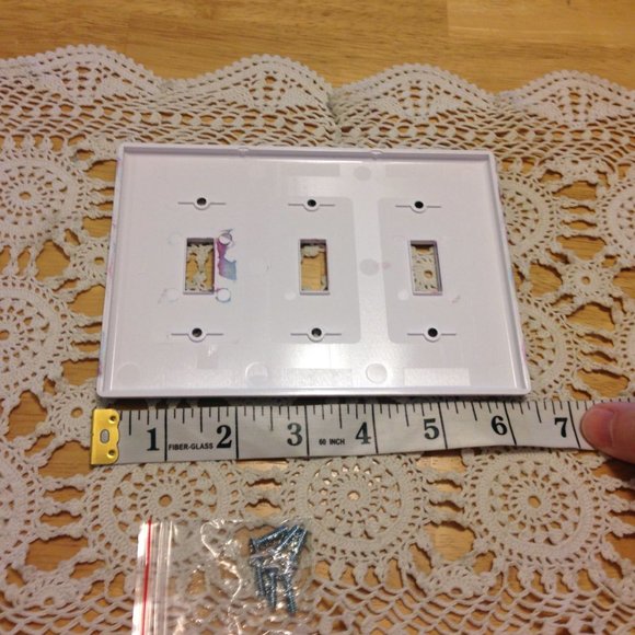 Light Switch Panel, antiqued look black and grey with red heart - Picture 3 of 3